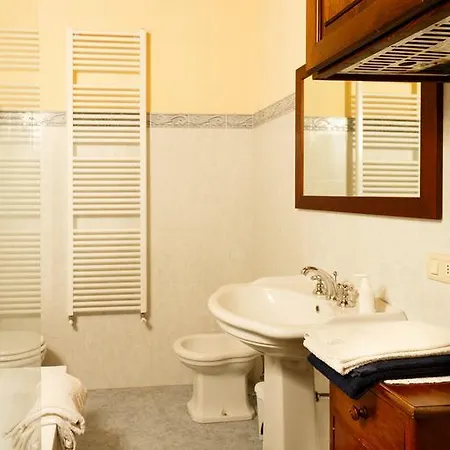 Casa Di Anna Cortona